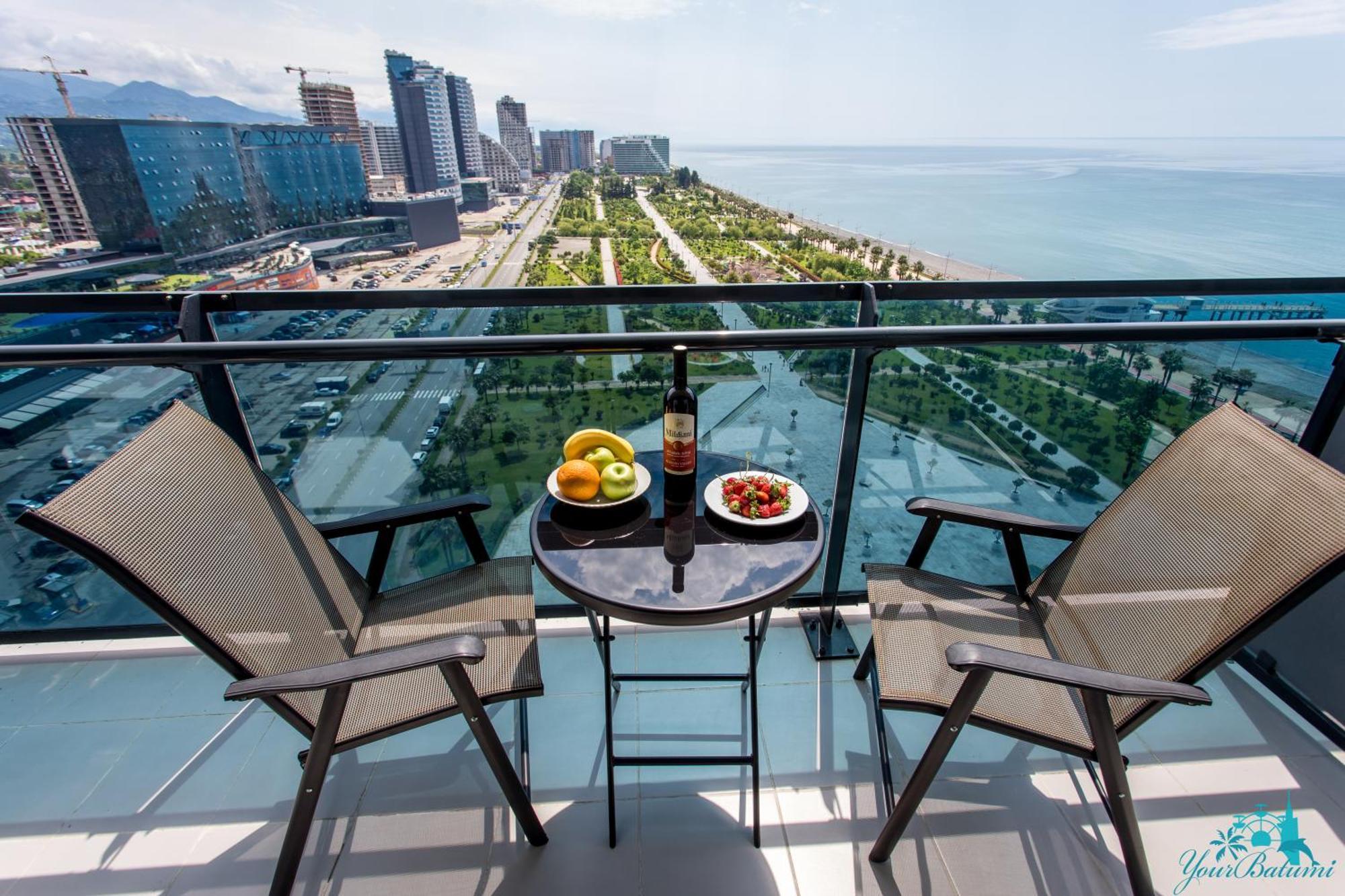 Your Beach Tower Batoemi Kamer foto