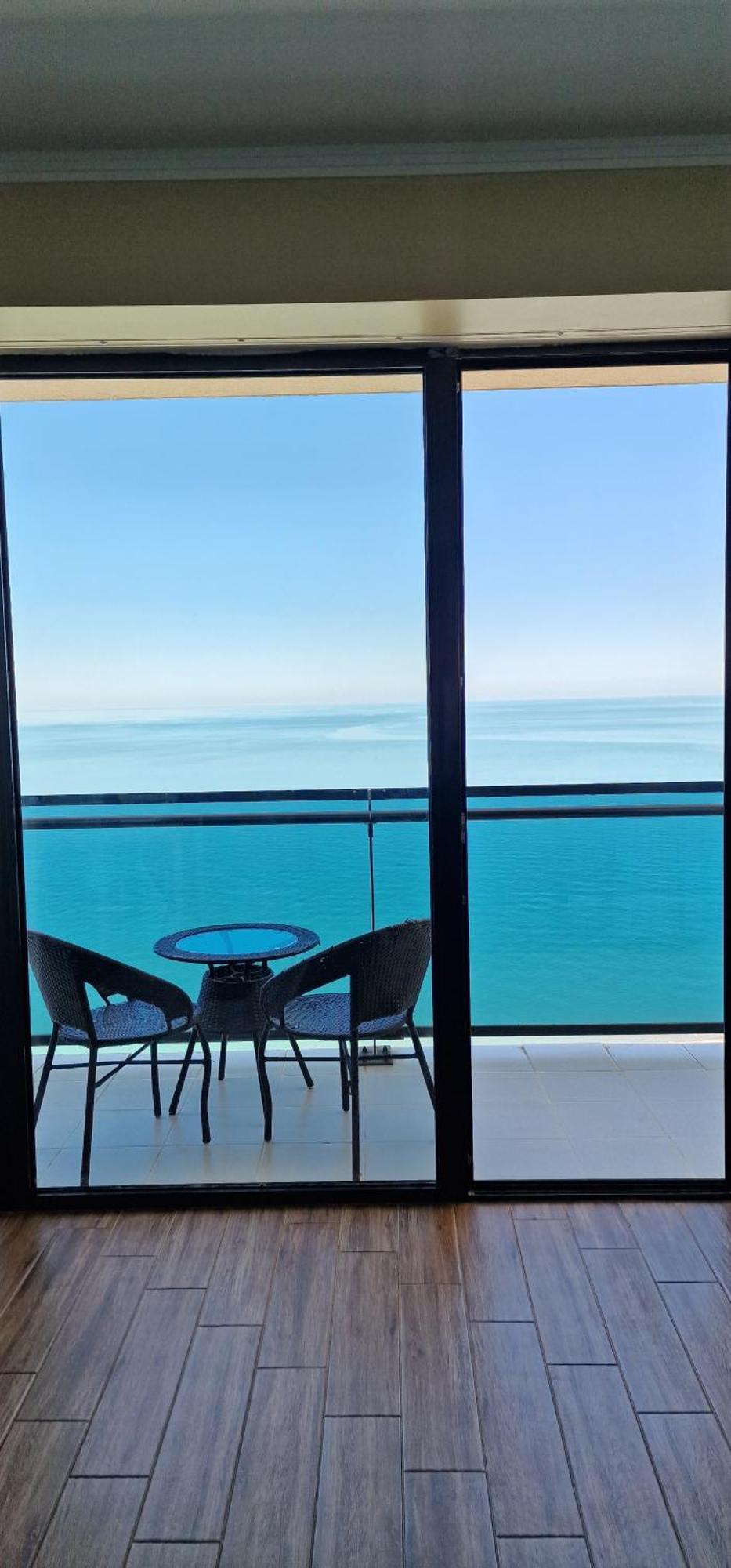 Your Beach Tower Batoemi Kamer foto